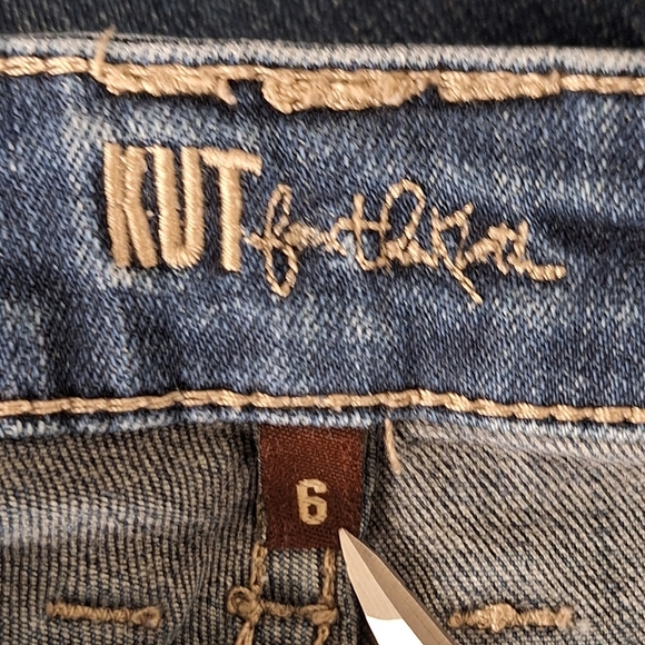 Kut from the Kloth Diana Dark Wash Grunge Skinny Denim Jeans Size 6 - Picture 8 of 12